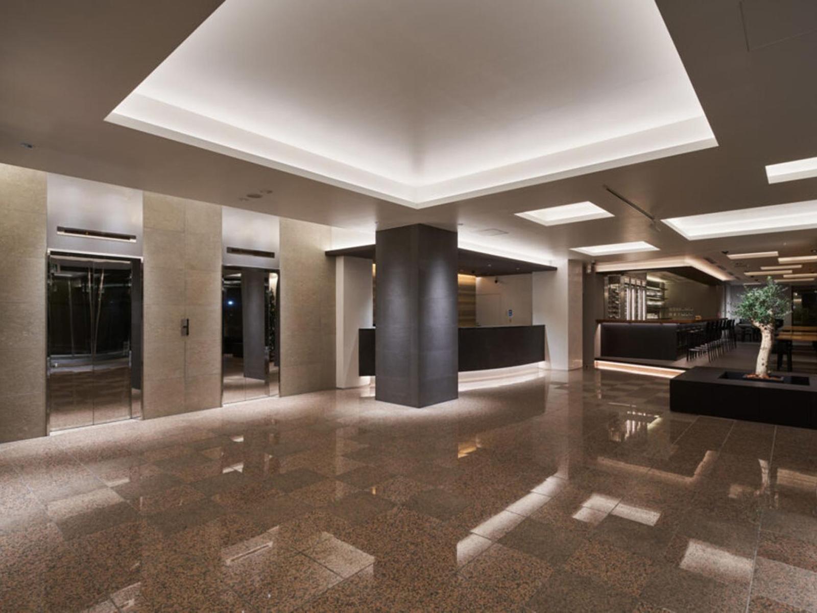 Hotel Royal Garden Kiszarazu Kültér fotó